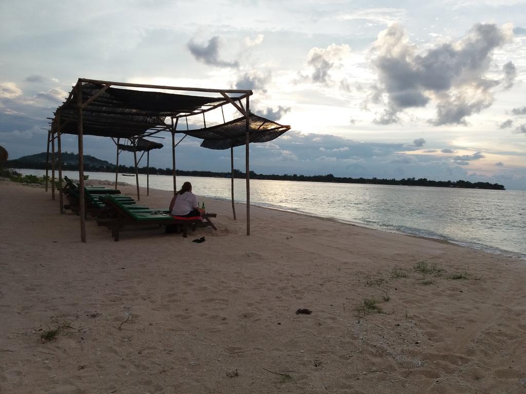 Balenta Bungalow Gili Meno Hotel Exterior foto